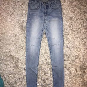 American Eagle skinny jeans